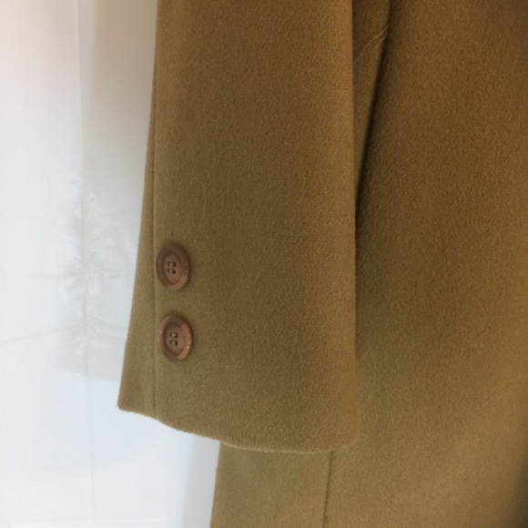 Vintage 100% Wool Overcoat - Picture 3 of 10